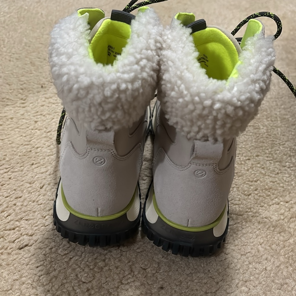 ‼️‼️NWOB‼️‼️  Cole Haan ZEROGRAND waterproof boots - Picture 3 of 8